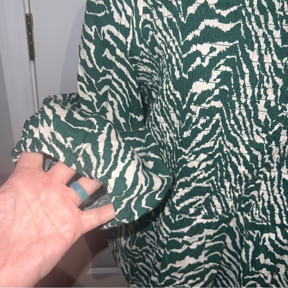 Ava & Viv Size XXL Women's Smocked Peplum Top - Picture 2 of 7